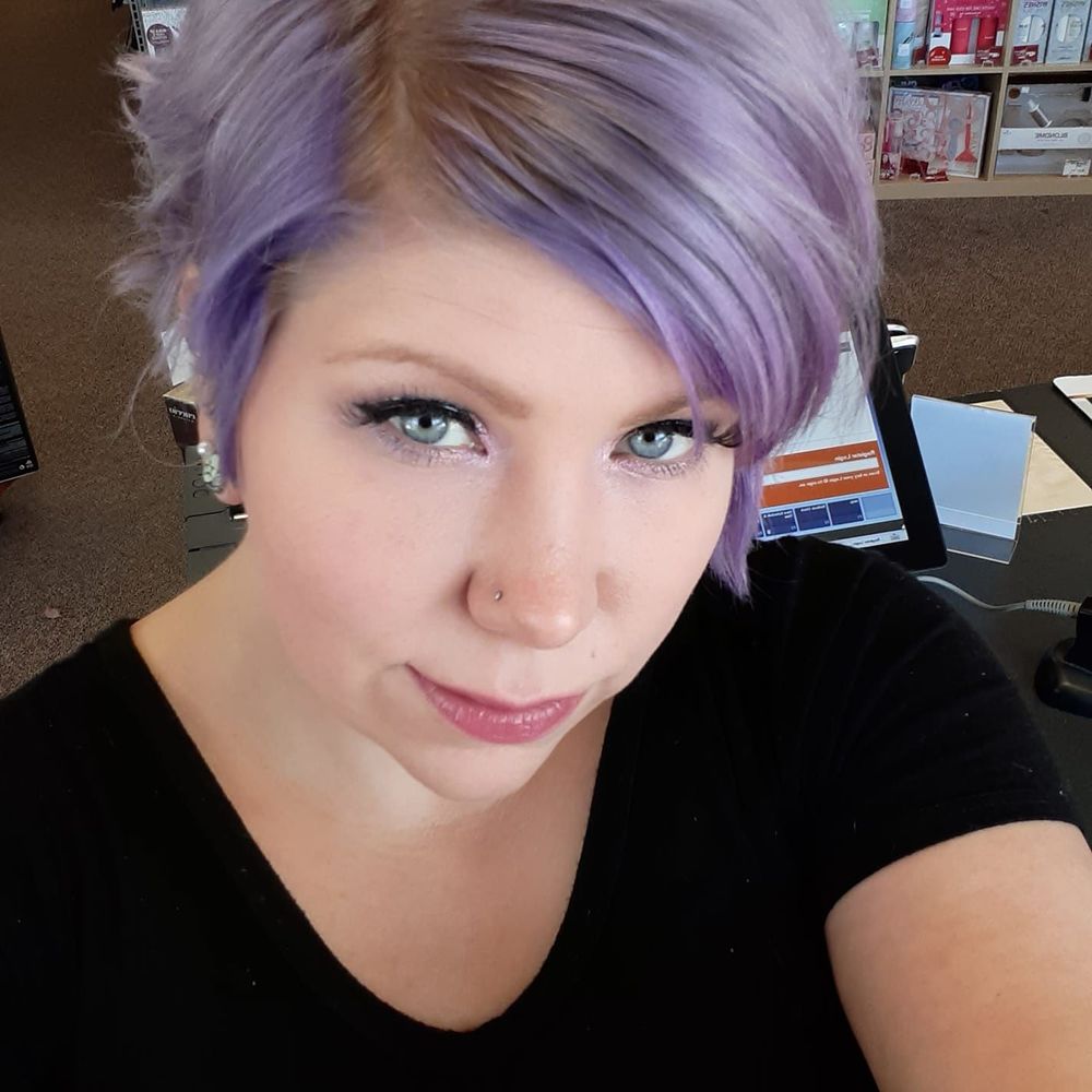 Meet your Posher, Jessica